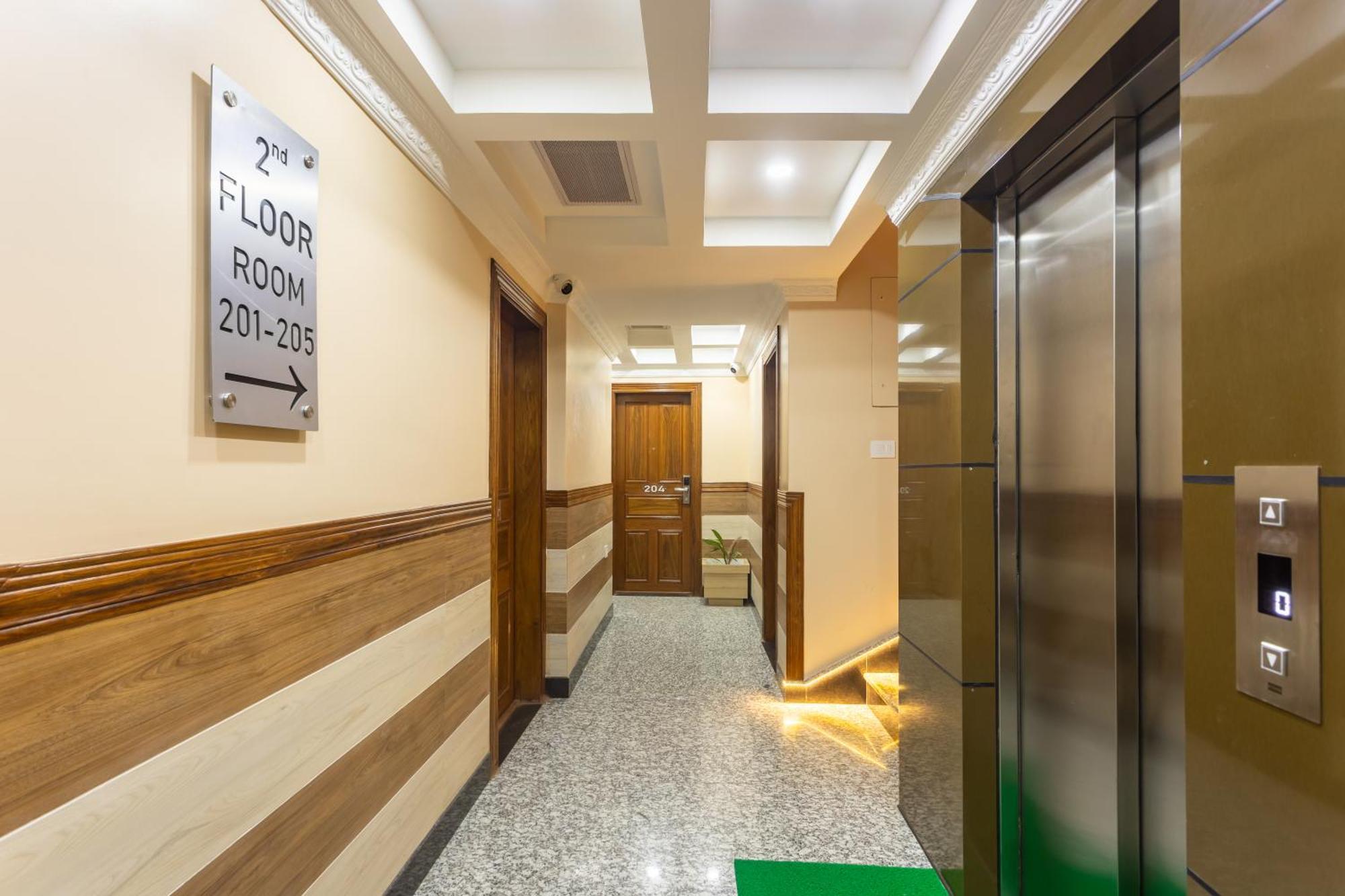 Airport Diana Hotel 加德满都 外观 照片